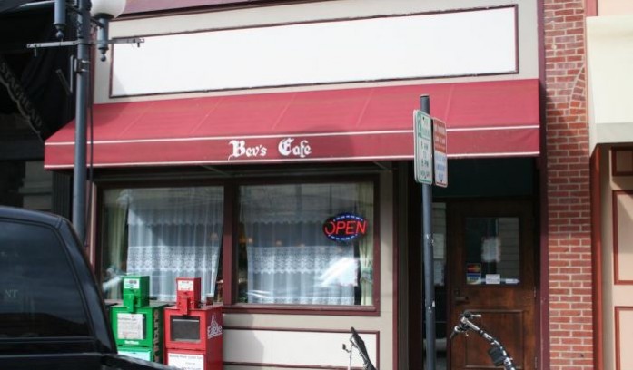 Bev's Cafe