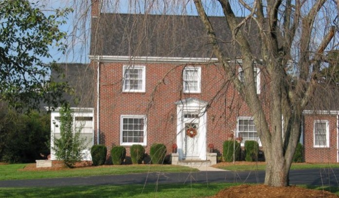 Mayberry Manor Guest House