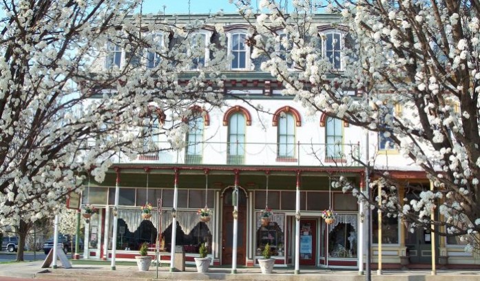 The Tapestry Room Restaurant