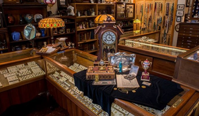 Fall River Jewelry & Antiques