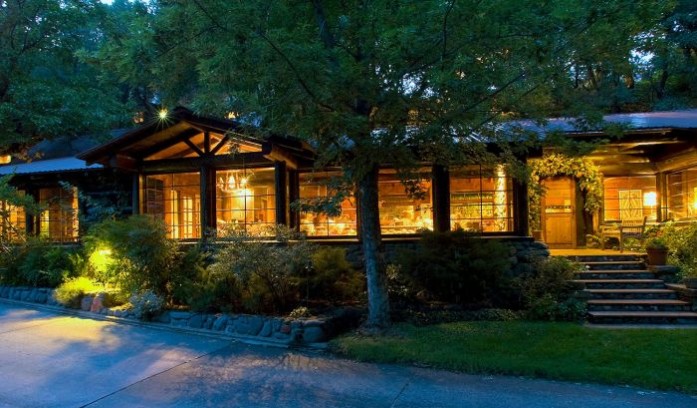 Garland's Oak Creek Lodge