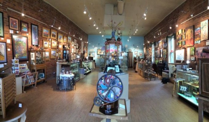West of the Moon Gallery