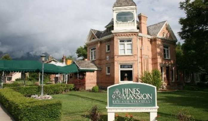 Hines Mansion Luxury Bed & Breakfast